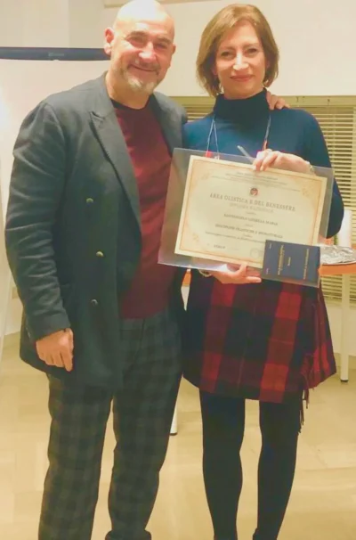 natale-petti-consegna-diploma-area-olistica